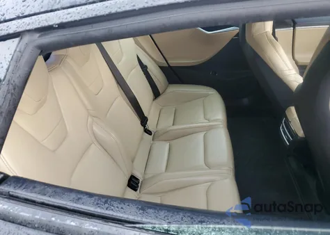 2015 Tesla Model S 85D z USA, uszkodzony, nr VIN 5YJSA1H25FFP76118